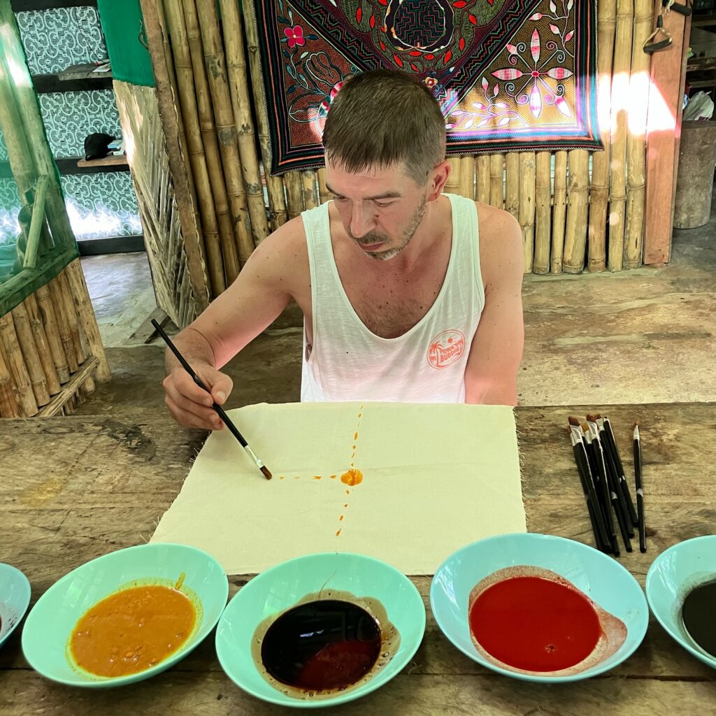 Daily life at an ayahuasca retreat in Peru